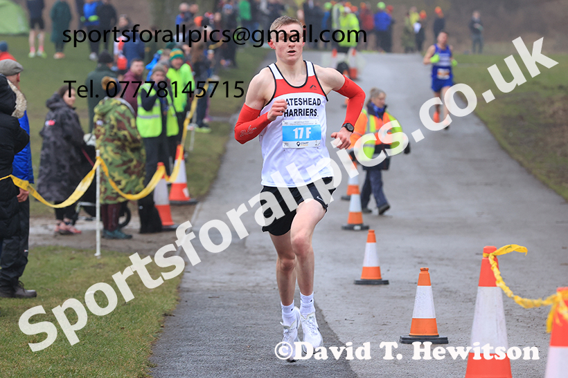 Senior Men and Over-35s to 49s Mens 2025 NECAA Royal Signals Road Relays Champs.,  Hetton Lyons Country Park, Hetton le Hole, County Durham. Photo: David T. Hewitson/Sports for All Pics
